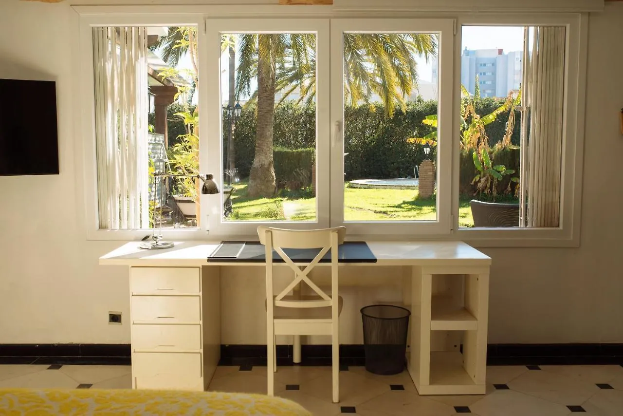 Blonski Guadalmar Malaga Homestay